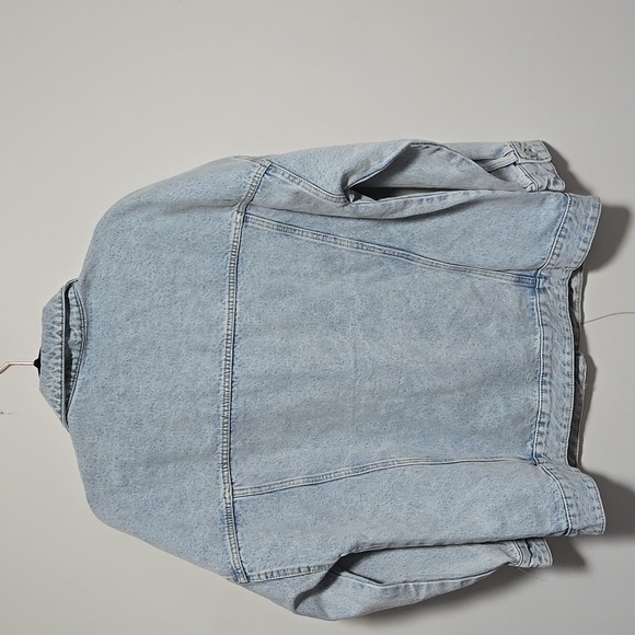 ⭐Brand new Mango denim Jacket -Size Large⭐ - Picture 3 of 3